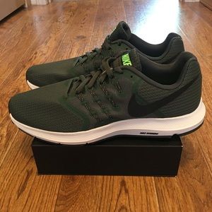nike swift shoes mens